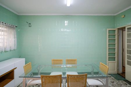 Casa à venda com 222m², 3 quartos e 4 vagasCozinha