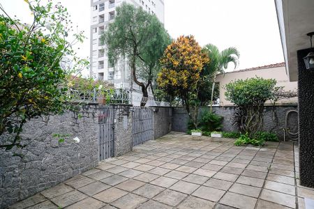 Casa à venda com 222m², 3 quartos e 4 vagasGaragem