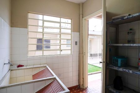 Casa à venda com 222m², 3 quartos e 4 vagasÁrea de serviço