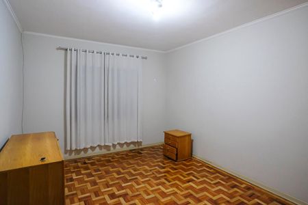 Casa à venda com 222m², 3 quartos e 4 vagasQuarto 2