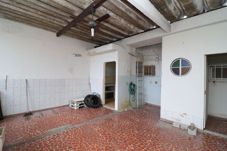 Casa à venda com 200m², 4 quartos e 1 vagaTerraço