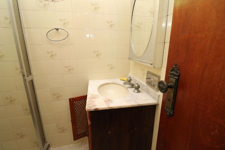 Casa à venda com 200m², 4 quartos e 1 vagaBanheiro Social 2