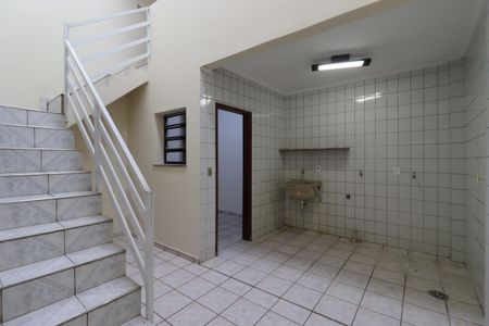 Casa à venda com 210m², 3 quartos e 2 vagasÁrea de Serviço