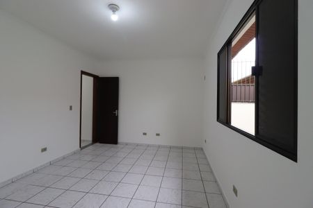 Casa à venda com 210m², 3 quartos e 2 vagasQuarto 1