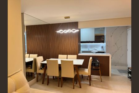 Apartamento à venda com 91m², 3 quartos e 2 vagas Apartamento à venda com 91m², 3 quartos e 2 vagasSala