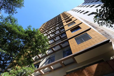 Apartamento à venda com 60m², 2 quartos e 1 vagaFachada