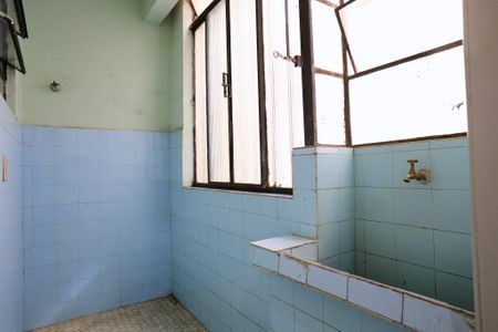 Apartamento à venda com 60m², 2 quartos e 1 vagaÁrea de Serviço