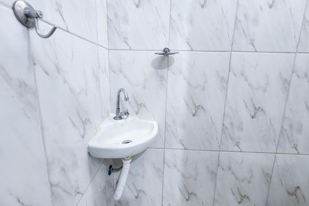 Apartamento à venda com 65m², 2 quartos e 1 vaga Apartamento à venda com 65m², 2 quartos e 1 vagaBanheiro de serviço