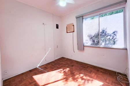 Apartamento à venda com 65m², 2 quartos e 1 vaga Apartamento à venda com 65m², 2 quartos e 1 vagaQuarto 1