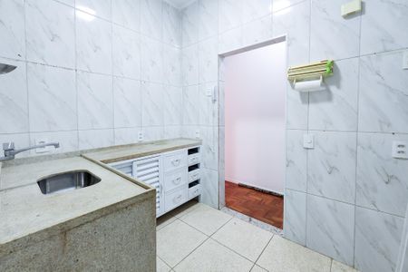 Apartamento à venda com 65m², 2 quartos e 1 vaga Apartamento à venda com 65m², 2 quartos e 1 vagaCozinha
