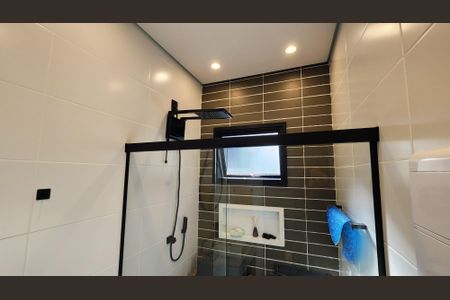 Casa de condomínio à venda com 188m², 3 quartos e 4 vagas Casa de condomínio à venda com 188m², 3 quartos e 4 vagasBanheiro de Serviço