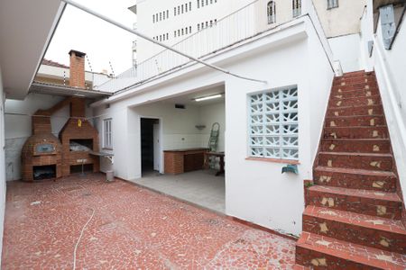 Casa à venda com 122m², 2 quartos e 4 vagas Casa à venda com 122m², 2 quartos e 4 vagasÁrea Externa
