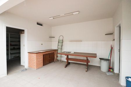 Casa à venda com 122m², 2 quartos e 4 vagas Casa à venda com 122m², 2 quartos e 4 vagasÁrea Externa