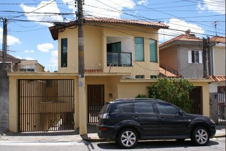 Casa à venda com 700m², 7 quartos e 6 vagas Casa à venda com 700m², 7 quartos e 6 vagasFachada