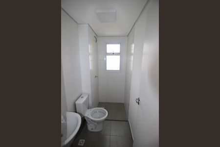 Apartamento para alugar com 50m², 2 quartos e 2 vagas Apartamento para alugar com 50m², 2 quartos e 2 vagasBanheiro