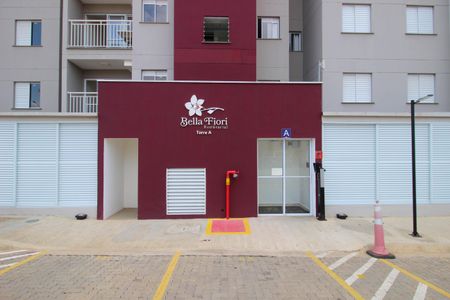 Apartamento para alugar com 50m², 2 quartos e 2 vagas Apartamento para alugar com 50m², 2 quartos e 2 vagasFachada