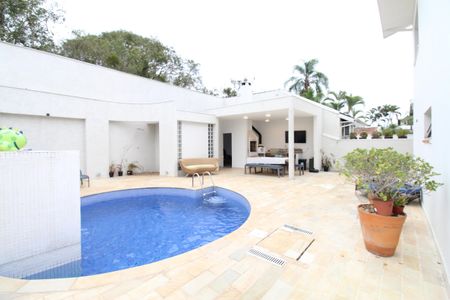 Casa de condomínio para alugar com 380m², 4 quartos e sem vagaÁrea de Lazer