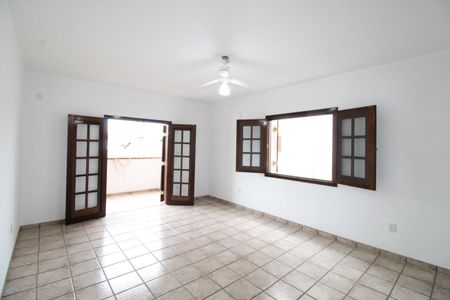 Casa de condomínio para alugar com 380m², 4 quartos e sem vagaSuíte 1