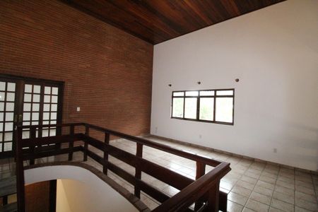 Casa de condomínio para alugar com 380m², 4 quartos e sem vagaSala 2
