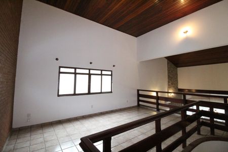 Casa de condomínio para alugar com 380m², 4 quartos e sem vagaSala 2