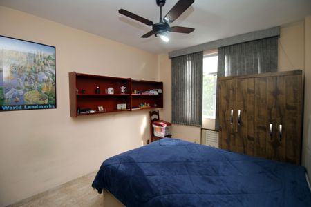 Apartamento à venda com 69m², 2 quartos e 1 vagaQuarto 2