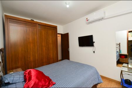 Apartamento à venda com 149m², 3 quartos e 1 vaga Apartamento à venda com 149m², 3 quartos e 1 vagaSuíte