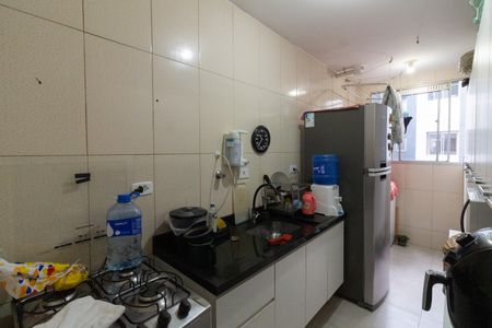 Apartamento à venda com 54m², 2 quartos e 1 vagaCozinha