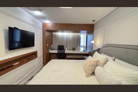 Apartamento à venda com 160m², 3 quartos e 3 vagas Apartamento à venda com 160m², 3 quartos e 3 vagasSuíte