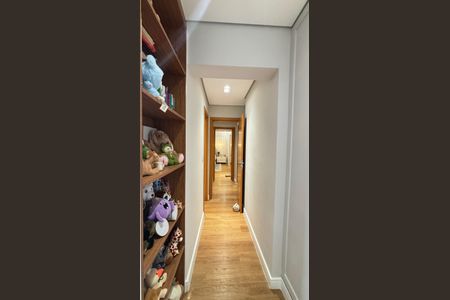 Apartamento à venda com 160m², 3 quartos e 3 vagas Apartamento à venda com 160m², 3 quartos e 3 vagasSuíte 2