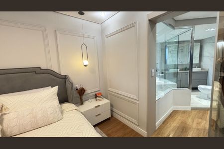 Apartamento à venda com 160m², 3 quartos e 3 vagas Apartamento à venda com 160m², 3 quartos e 3 vagasSuíte