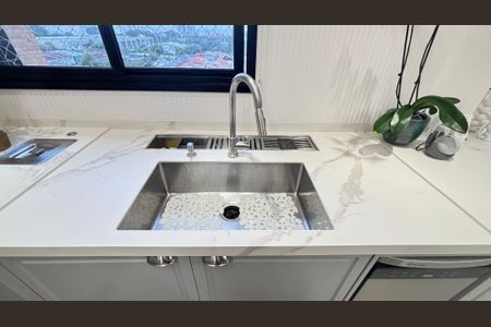 Apartamento à venda com 160m², 3 quartos e 3 vagas Apartamento à venda com 160m², 3 quartos e 3 vagasCozinha