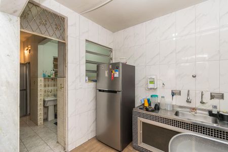 Casa à venda com 96m², 4 quartos e 2 vagasCozinha