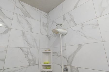 Casa à venda com 96m², 4 quartos e 2 vagasBanheiro Social