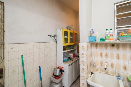 Casa à venda com 96m², 4 quartos e 2 vagasÁrea de Serviço