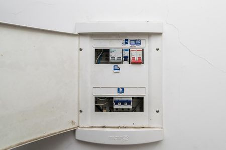 Casa à venda com 96m², 4 quartos e 2 vagasSala