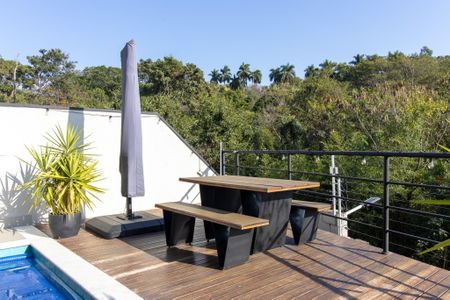 Casa de condomínio à venda com 215m², 3 quartos e 4 vagasÁrea comum