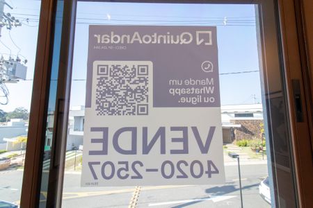 Casa de condomínio à venda com 215m², 3 quartos e 4 vagasPlaca