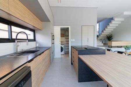 Casa de condomínio à venda com 215m², 3 quartos e 4 vagasCozinha