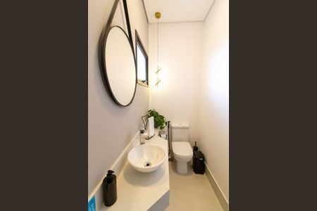 Casa de condomínio à venda com 215m², 3 quartos e 4 vagasBanheiro/Suite 3