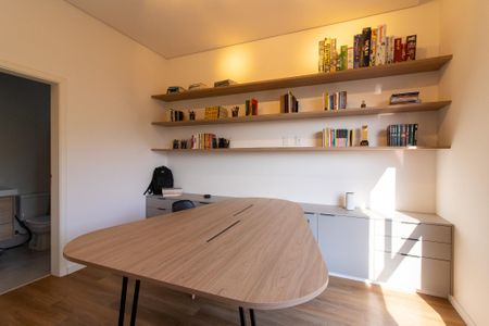 Casa de condomínio à venda com 215m², 3 quartos e 4 vagasSuite 3