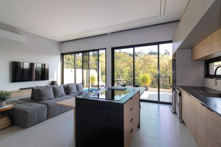 Casa de condomínio à venda com 215m², 3 quartos e 4 vagasCopa