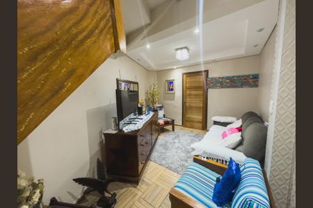 Casa à venda com 160m², 3 quartos e sem vaga Casa à venda com 160m², 3 quartos e sem vagaSala
