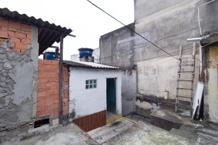 Casa à venda com 70m², 1 quarto e sem vaga Casa à venda com 70m², 1 quarto e sem vagaQuintal