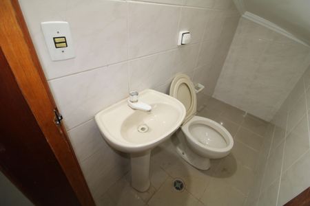 Casa à venda com 72m², 2 quartos e 1 vagaBanheiro 2