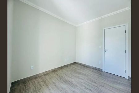 Casa à venda com 2 quartos, 120m² em Candelária, Belo Horizonte