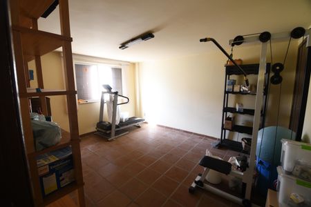 Casa à venda com 245m², 5 quartos e 2 vagasQuarto de Serviço 1