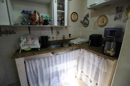 Apartamento à venda com 65m², 2 quartos e 1 vagaCozinha