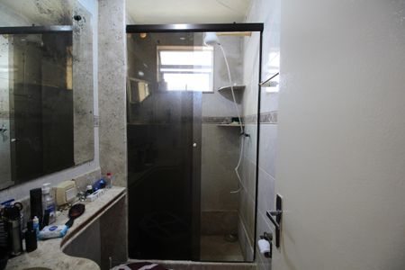 Apartamento à venda com 65m², 2 quartos e 1 vagaBanheiro Social