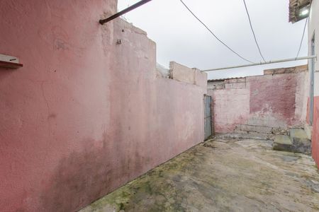 Casa para alugar com 70m², 1 quarto e sem vagaQuintal