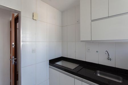 Apartamento à venda com 54m², 2 quartos e 1 vagaCozinha